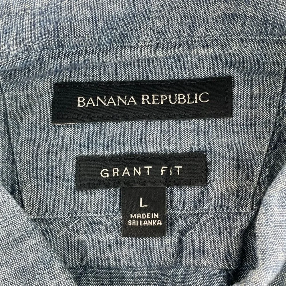 Banana Republic Shirt Men Large Blue Chambray Grant Fit Long Sleeve‎ Preppy